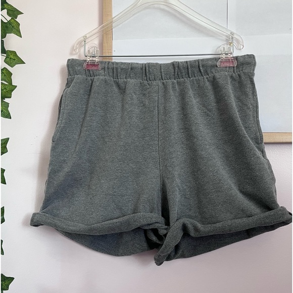 Wild Fable Grey Sweatpant Shorts, women's size L - Picture 1 of 5